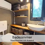 Tinyhousebeidresden Unser Größtes Winziges Häuschen Für Bis Zu 7 Personen, Kaminofen, Große Terrasse - Nähe Sächsische Schweiz - Von Juni - September Mindestmietzeit 1 Woche Sa-sa *