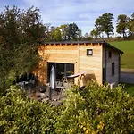 Holiday home Tinyhousebeidresden Mit Fasssauna Unser Groesstes Winziges Haeuschen Fuer Bis Zu 7 Personen, Kaminofen, Grosse Terrasse - Naehe Saechsische Schweiz - Von Juni - September Mindestmietzeit 1 Woche Sa-sa Lauterbach (Rugen)