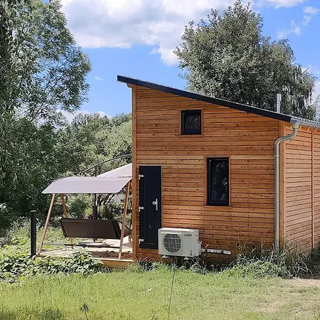 Tinyhousebeidresden 3 Fuer 2 - 7 Personen, Naehe Saechsische Schweiz, Dresden, Mit Badeteich Holiday home *