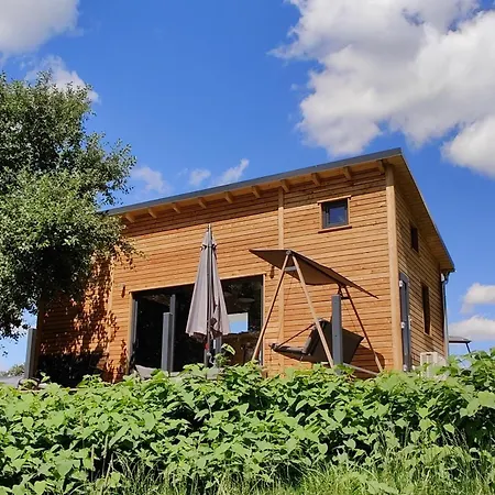Tinyhousebeidresden 3 Fuer 2 - 7 Personen, Naehe Saechsische Schweiz, Dresden, Mit Badeteich Holiday home