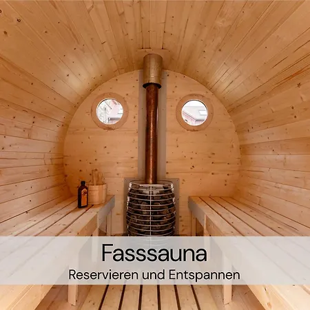 Tinyhousebeidresden Mit Fasssauna Unser Groesstes Winziges Haeuschen Fuer Bis Zu 7 Personen, Kaminofen, Grosse Terrasse - Naehe Saechsische Schweiz - Von Juni - September Mindestmietzeit 1 Woche Sa-sa Großharthau