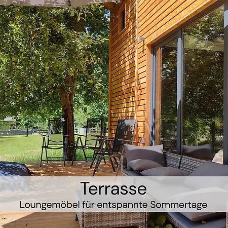 Tinyhousebeidresden Mit Fasssauna Unser Groesstes Winziges Haeuschen Fuer Bis Zu 7 Personen, Kaminofen, Grosse Terrasse - Naehe Saechsische Schweiz - Von Juni - September Mindestmietzeit 1 Woche Sa-sa Großharthau