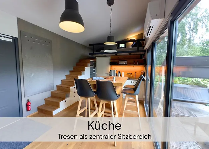 Tinyhousebeidresden Mit Fasssauna Unser Groesstes Winziges Haeuschen Fuer Bis Zu 7 Personen, Kaminofen, Grosse Terrasse - Naehe Saechsische Schweiz - Von Juni - September Mindestmietzeit 1 Woche Sa-sa بيت للعطل *